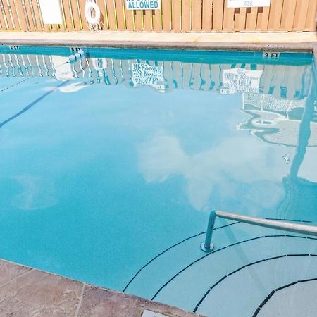 Right Across Beach Pool View Private Balcony By Zen Living Short Term Rental Myrtle Beach Exteriér fotografie